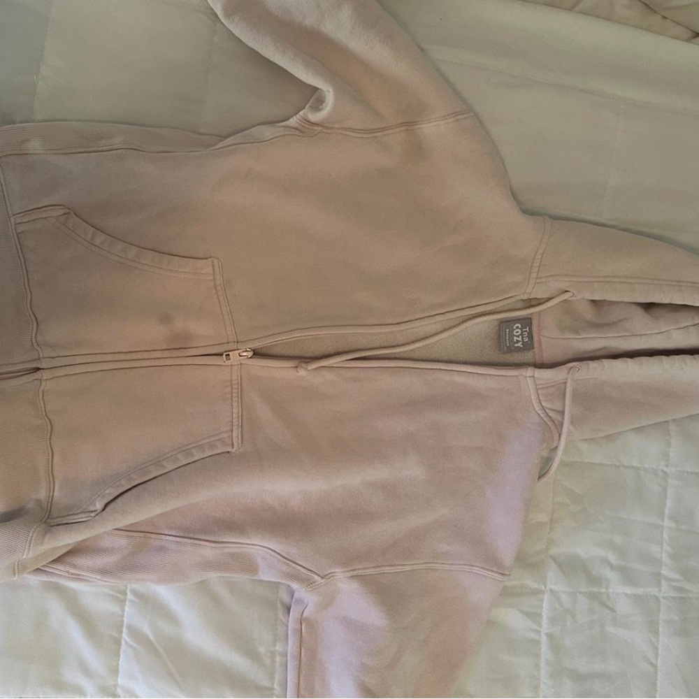 Pink Aritzia Sweatsuit